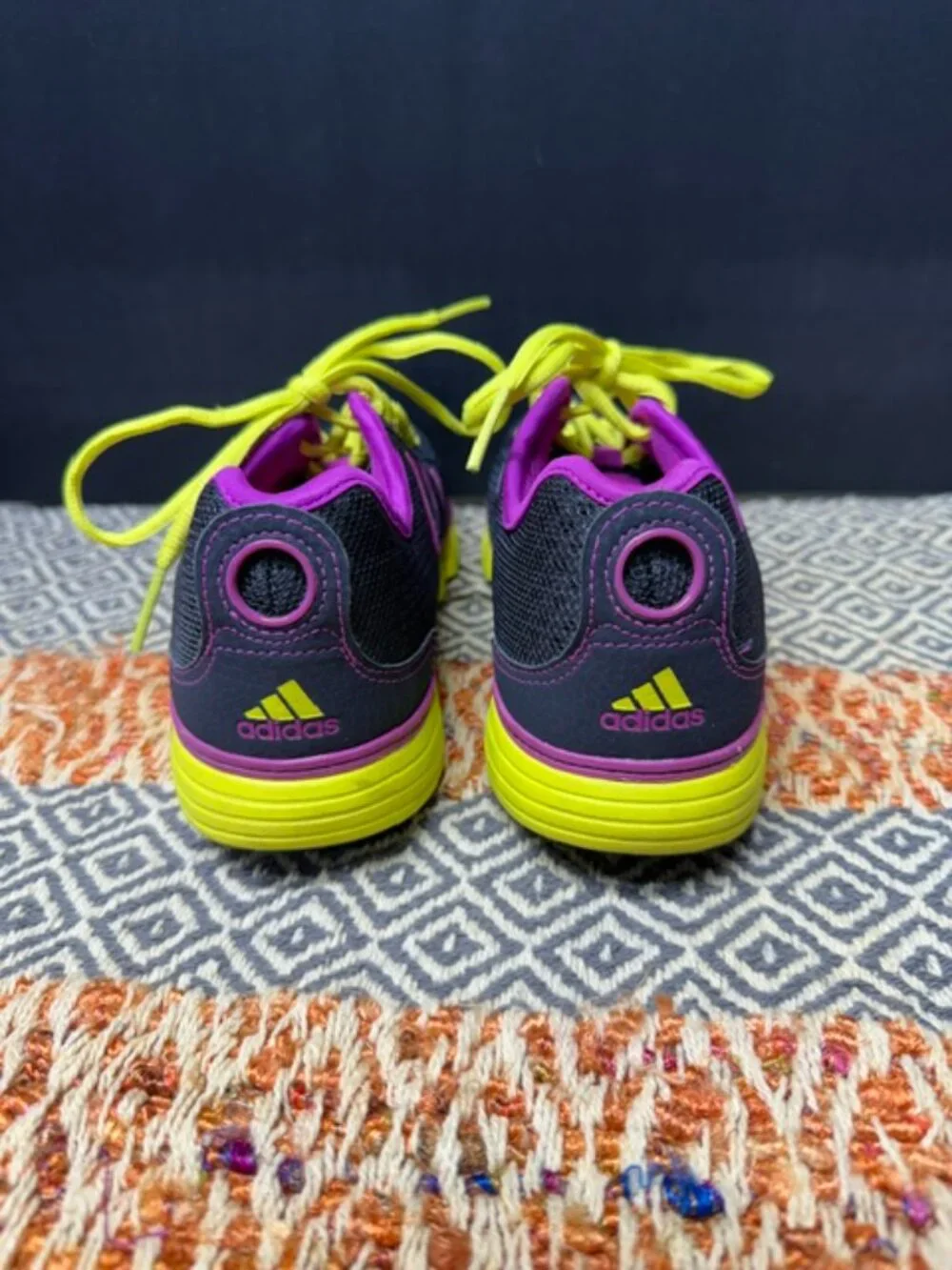 Adidas Liquid 2 Sneakers Woman's Size 7.5